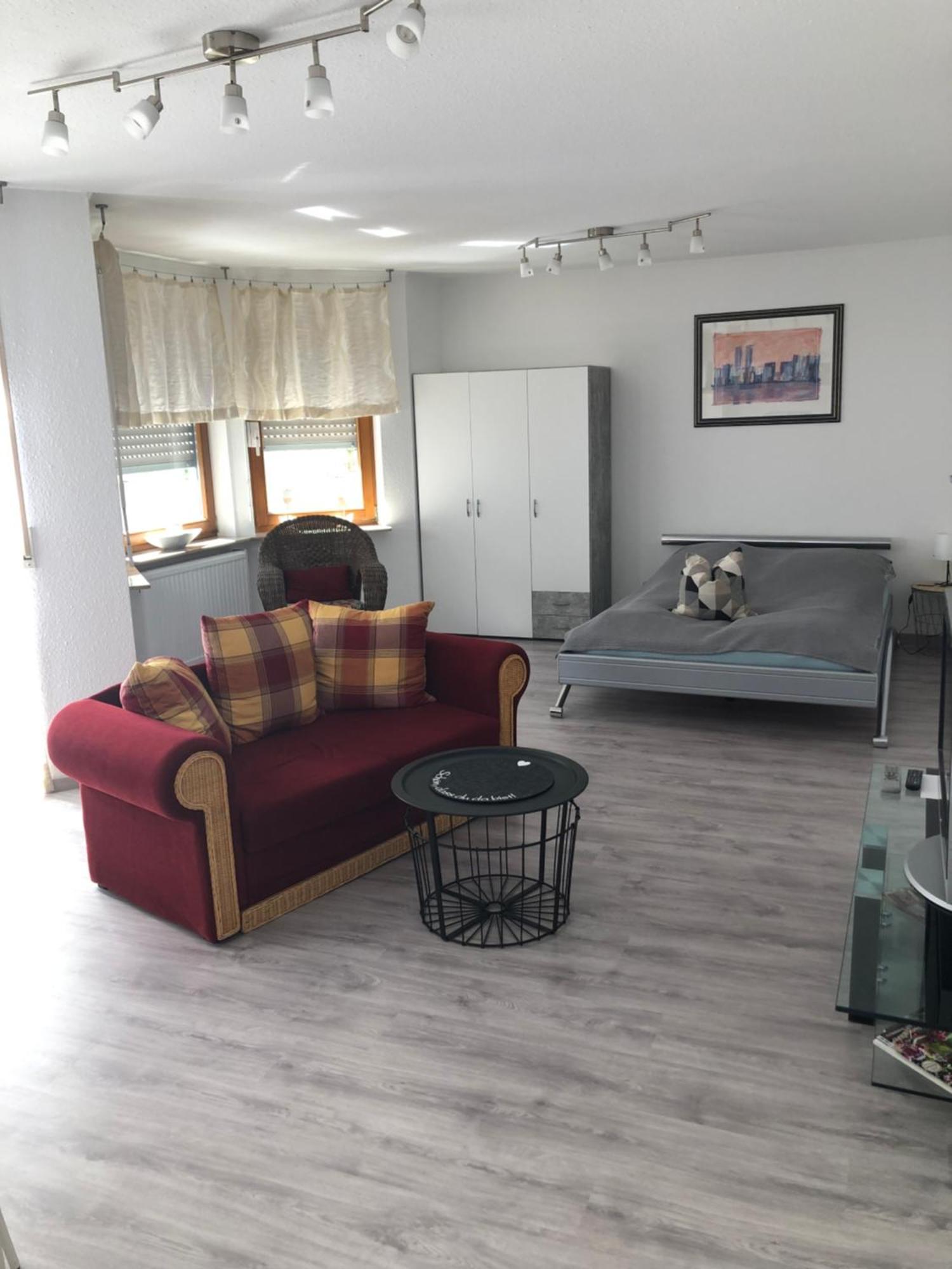 Helle 45 Qm Einliegerwohnung Holzgerlingen Esterno foto